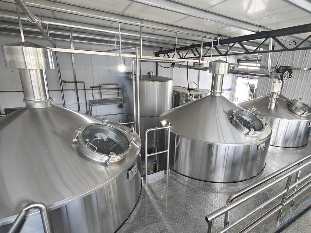 <b>60bbl Industrial Brewing Equi</b>